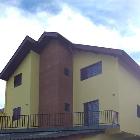 Casa Sobrado Villa Campos do Jordao Exterior photo